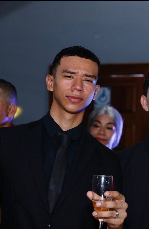 Alejandro - CEO